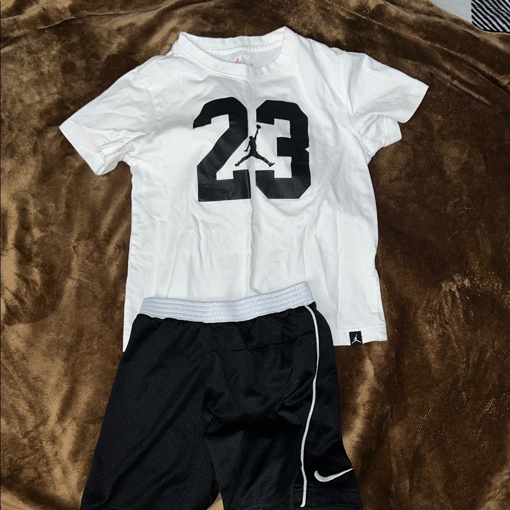 Jordan Kids White and Black 23 Graphic Tee